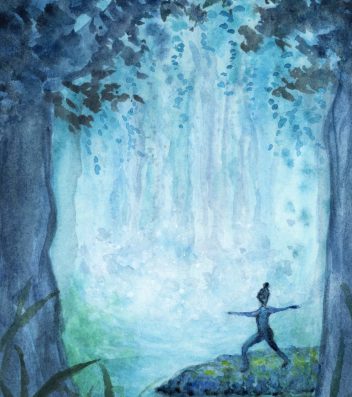 Aquarel illustratie door Noor van de Wetering. Meisje voert yoga uit te midden van een betoverend mistig bos, omgeven door kalmerende blauwe en groene tinten.